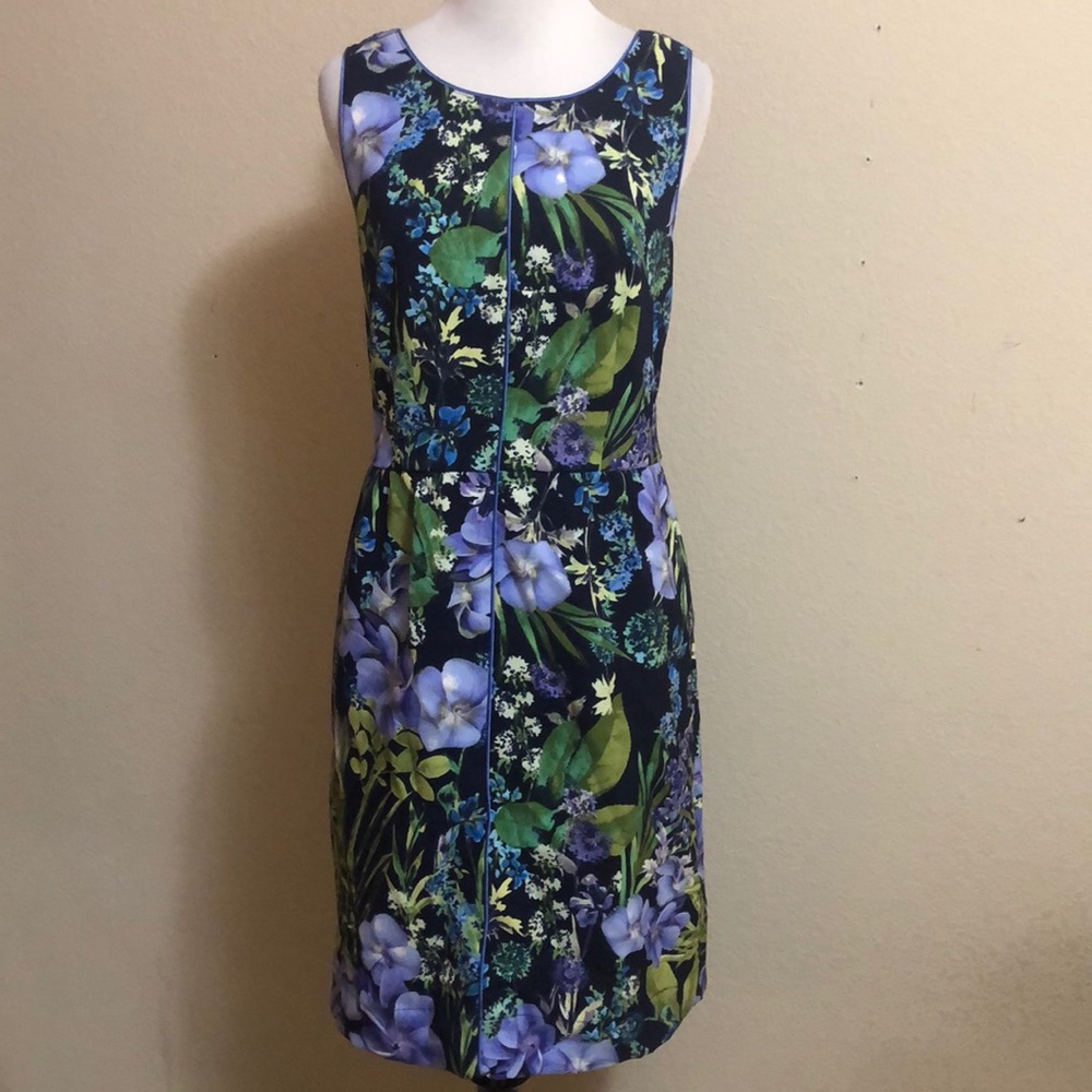 Metaphor Dress